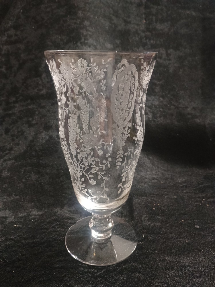 Tiffin Franciscan «Love Lace» Iced Tea Glass 6.5” Tiny Chip On Bottom Rim