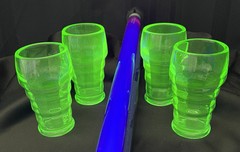 Green Depression Glass Soda Fountain Or Restaurant Ware Glasses Set Of 4 GLOWS
