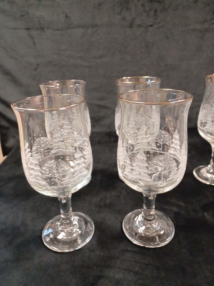 Set 4 Libbey WINTER WONDERLAND Stemmed Goblets Frosted Trees Gold Rim