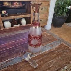 Vintage Frosted Cut Glass Traube Cranberry Red & Gold Decsnter 16″ Tall Pretty!