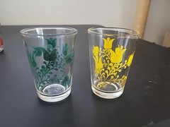 2 Vintage 3.75-Inch Glass Tumblers with Yellow & Green Tulip Design