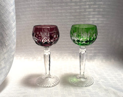 BEYER VINEYARD PAIR CORDIALS PURPLE & GREEN CUT TO CLEAR CRYSTAL BOHEMIAN