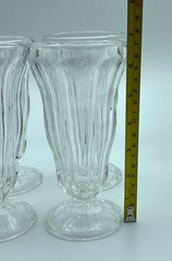 Set of 4 vtg Ice Cream Sundae glasses pedestal clear Soda Fountain Ribbed retro