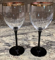 2 CRISTAL D’ARQUE LUMINARC FRANCE 1980’s BLACK STEMS W GOLD BAND 8 1/8”T Unused
