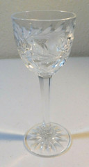 KOSTA BODA CRYSTAL «ROSA» PATTERN CORDIAL GLASS (S) 4 1/2″