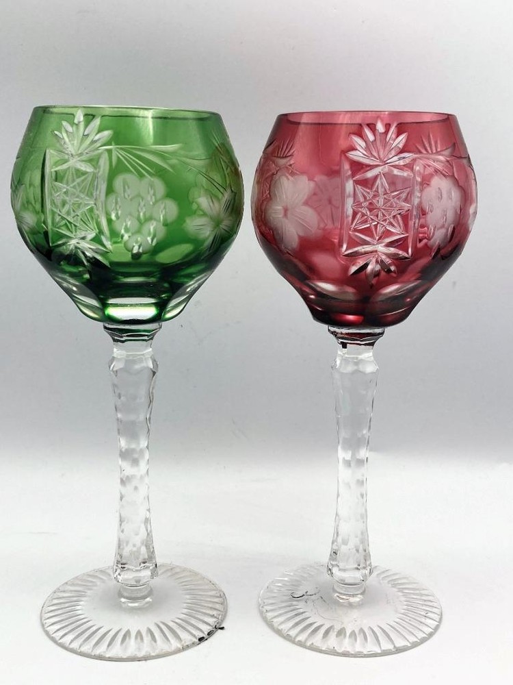 HOLIDAY CHEER! RED & GREEN BOHEMIAN CUT TO CLEAR TALL WINE GLASSES!!