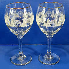 2 Arby’s Winter Wonderland Snow Frosted Trees Wine Goblets Libbey Vintage
