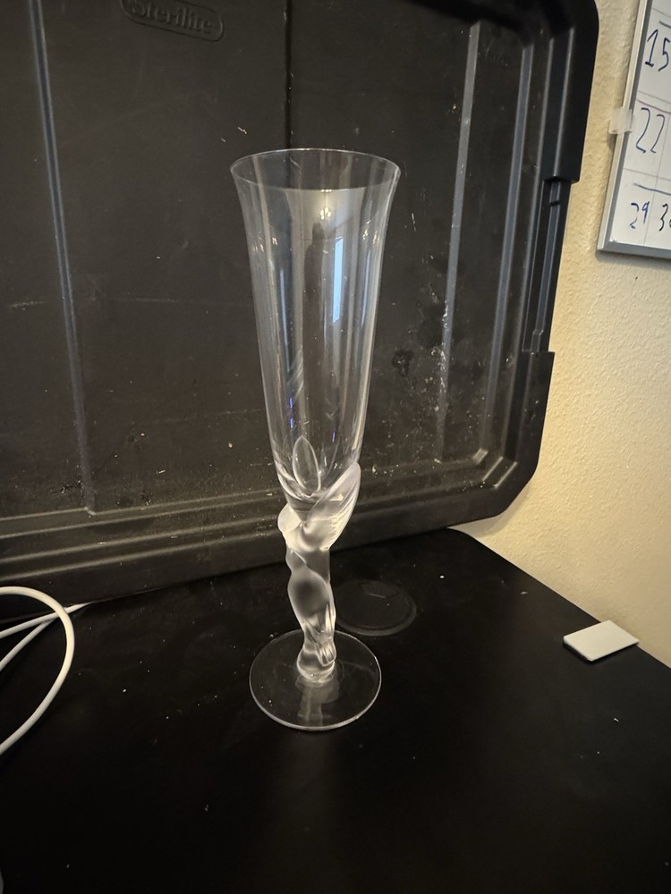 1 Vintage Franklin Mint Snow Dove Crystal Champagne Glass from House of Faberge