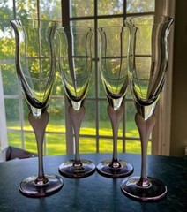 (4) MIKASA SEA MIST AMETHYST~PURPLE CHAMPAGNE FLUTES~GLASSES~9-3/8″~FROSTED~EUC