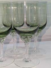 Set of 4 Vintage Jade/Green 6″ Wine Glasses