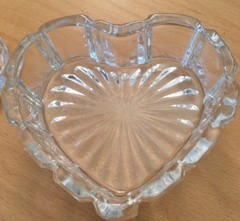 Crystal d’Adriana,24% Lead Crystal, Hearth Box, New Vintage 3×3.5×1.5”