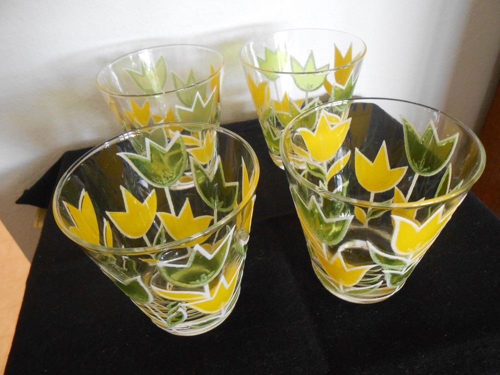 4 vintage Culver Yellow and Green Tulip glasses 1970s