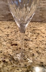 Mikasa Arctic Lights Crystal Wine Glass 8-1/4 Inch Made in Slovenia Discontinued