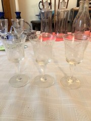 One Set of 3 Liquoir Glasses with etched Glass Design of Hanging Leaf Design
