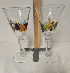 2 Handmade Global Amici 8 3/8″ «Fresh» Multi Color Fused Stemmed Glass Goblets