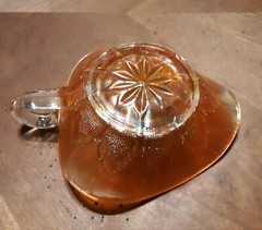 Perfect Christmas gift Dugan LEAF RAYS Marigold Carnival Glass Handled Nappy