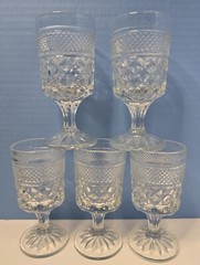 Vintage Anchor Hocking Wexford Wine Glasses (5) Juice 5 oz. Stemmed 5 1/2″ Tall