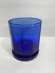 (1) Vintage Anchor Hocking Essex Cobalt Blue 10-Panel 3.5″ Whiskey Lowball Glass