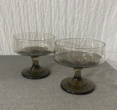 2 Vintage 1970s Libbey Tawny Smoke Brown Champagne Cocktail Glasses Desert Cups