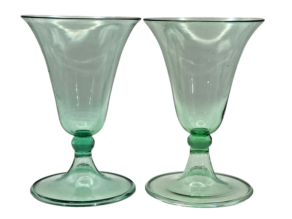 Set of 2 Mid Century Modern Green Cocktail Glasses Vintage Barware Kitchen Retro