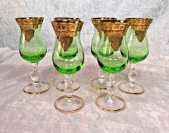 Venetian Green Glass Decanter Bottle W/ 6 Glasses 16.5″ Gold Gilt Italy Vintage