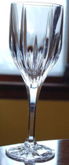 ‘STARLIGHT’ LENOX CRYSTAL Hand Blown Clear Water Goblet Vertical Cuts 9″ Exc