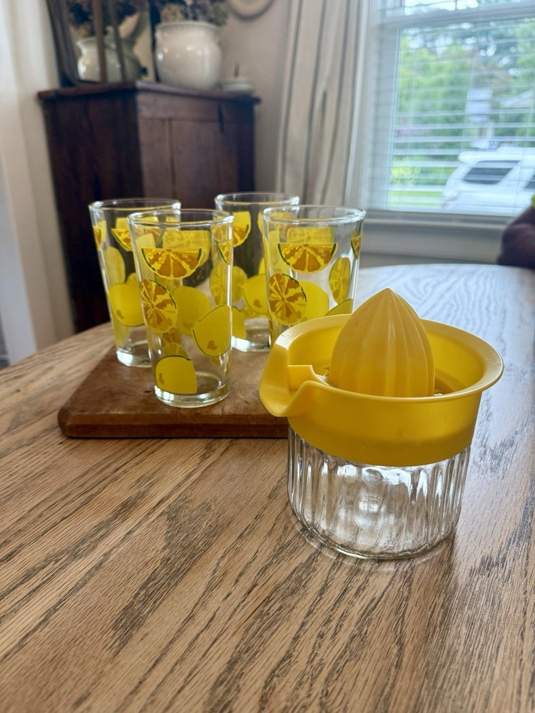 Vintage Lemonade Glasses & Citrus Reamer