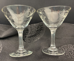 Etched Glass Mini Martini Glasses Set of 2 Floral Pattern M1