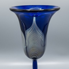 Steven Correia Pulled Feather Blue Iridescent Wine Water Goblet Glass 9 7/8″H