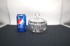 Nice Heavy Crystal Petal/Leaf Design Candy Dish with Lid 5 1/4″ wide x 5 5/8″ t