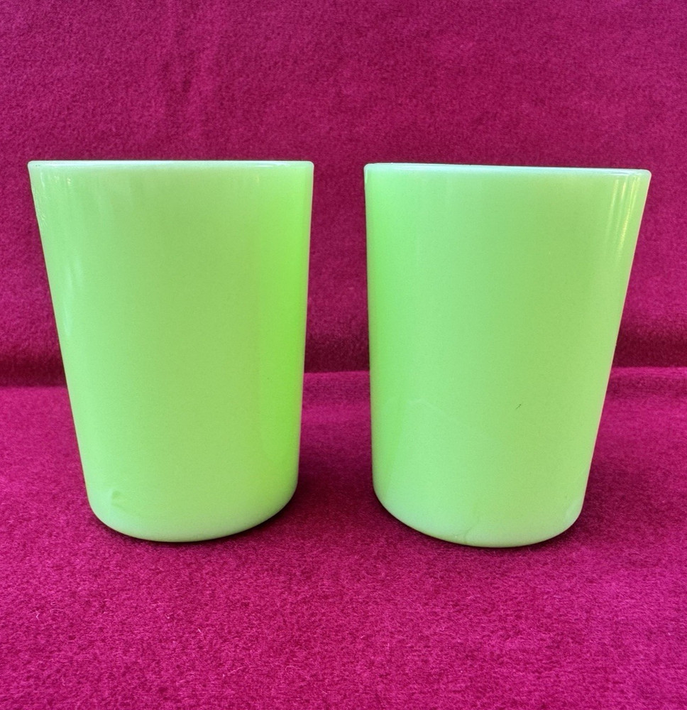 2 Vintage McKee Jadeite Uranium Glass Green Tumblers Straight Side Glows 3.75″