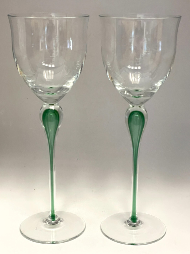 2 Mikasa Julliard Wine Goblets Art Glass Emerald Stem Drop Blown 10 5/8″