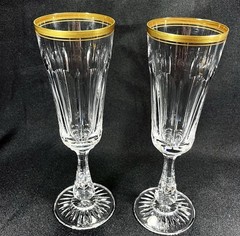 2 OSCAR DE LA RENTA DRESDEN Champagne Flutes GLASSES Crystal 8 1/4” Gold Trim