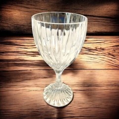 Mikasa Park Lane Vintage-Style Clear Glass Water Goblet with Ribbed Design (BR1)