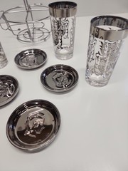 Kimiko Silvercrest Knight Coat Of Arms Tumbler Set Glasses Coasters And Rack MCM