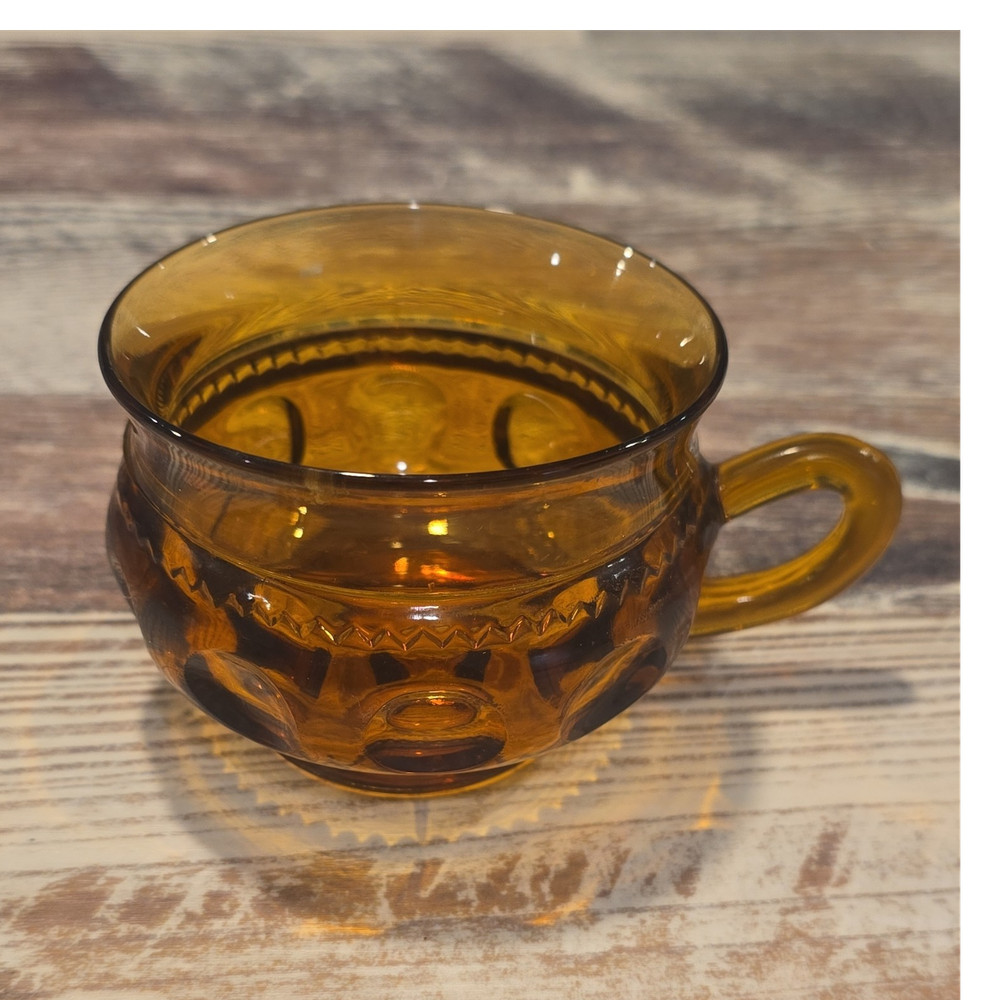 Amber Glass Mug with Handle Decorative Pattern Round Glossy Finish