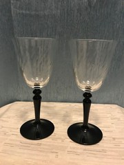 LUMINARC DURAND FRANCE 6.5” BLACK STEM WINE GOBLET CRYSTAL SWIRL OPTIC SET OF 2