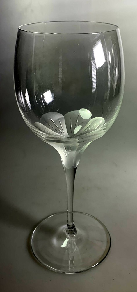 CRISTAL DE SEVRES PRIMAVERA WINE GLASS 6 1/2″ X 2 1/8″ MINT