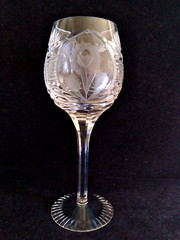 One IMPERIAL CRYSTAL IMPORT ALEXANDRA Cut Wine Goblet 7-1/4″ H