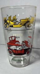 VINTAGE HAZEL ATLAS – 1960’s 24 oz GLASS TUMBLER FEATURING CLASSIC CARS
