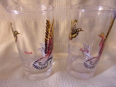 2 Vintage Flying Red & Yellow Ducks 5″ Tall HiBall Tumblers Mid Century Modern