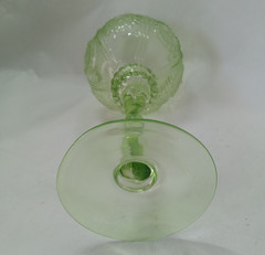 Beautiful 12″ Tall Hand Blown Lime Green Art Glass Cocktai Twisted Stem Goblet