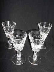 4 WATERFORD GLENCREE WINE GLASSES