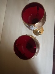 GlassOfVenice Set of Two Vecchia Murano Glass Wine Glasses 24K Gold Leaf – Red