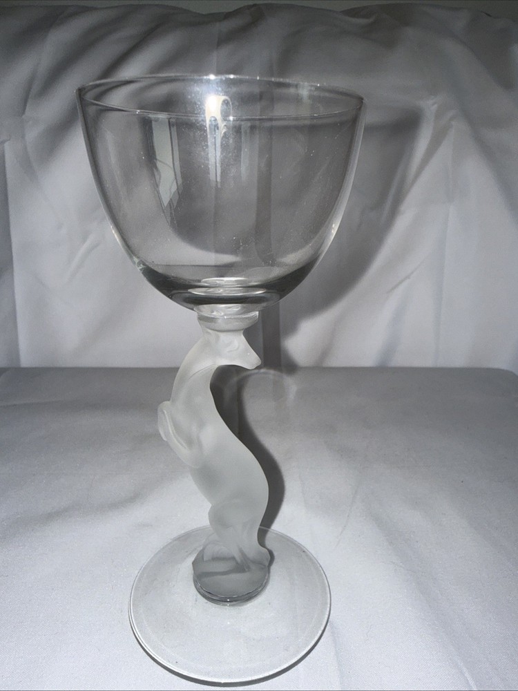 SIGNED LIBBEY SILHOUETTE KANGAROO STEM OPALESCENT NASH SERIES 6″ ART GLASS