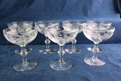 Rare Rock Sharpe GARLAND Grey Cut Leaf Wreath 7 Champagne Sherbet Glasses 4 «