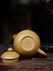 Handmade Yixing Zisha Teapot-Longdan teapot, Gold duan Clay 160ml