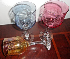 CRISTALLERIA FRATELLI FUMO SET / 3 ETCHED AMBER BLUE & PURPLE WINE GLASSES ITALY