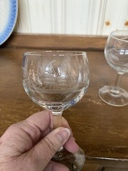 Set of 4 Wine Glasses w/ Etched Clipper Ship & Seagulls 5.25″