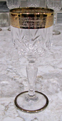8 Small Crystal Stemmed Cordial Glasses with Gold Rims & Base. 5″, holds 2 oz